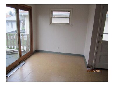 304 Pineview Dr, Columbus, OH 43213 - photo 5