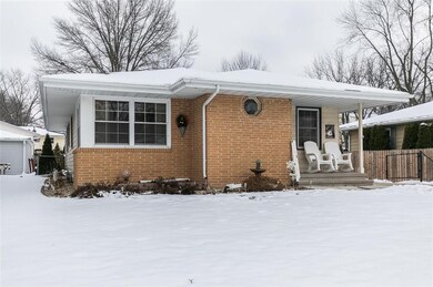 2438 O Ave NW, Cedar Rapids, IA 52405 - photo 3