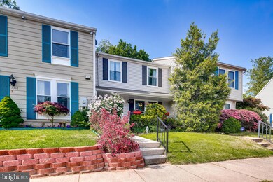 7516 Summer Blossom Ln, Columbia, MD 21046 - photo 4