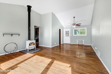 9 Jeanne Dr, Neptune, NJ 07753 - photo 3