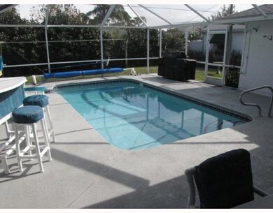 Swimming Pool/Hot Tub/Sauna.