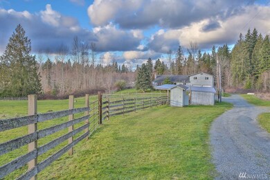 23621 Fisk Rd E, Orting, WA 98360 - photo 2