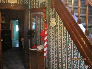 ENTRY HALL