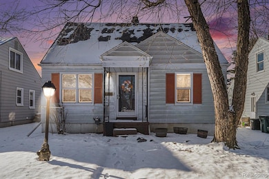 2045 Central St, Ferndale, MI 48220 - photo 2