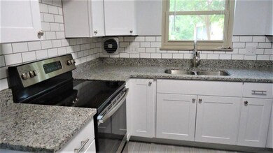 3136 Kitchen