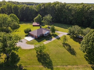 813 Spring Dr, Cookeville, TN 38506 - photo 2