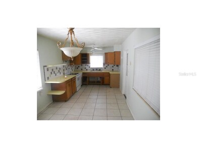 112 Lake Huntley Dr, Lake Placid, FL 33852 - photo 4