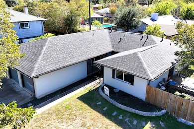 1105 Inland Greens unit A, Austin, TX 78758 - photo 2