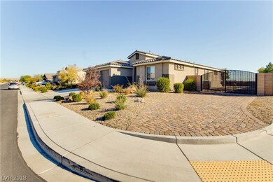 Large Corner Lot, Paver RV Drive Way