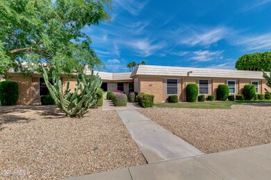10508 W Palmeras Dr, Sun City, AZ 85373 - photo 2