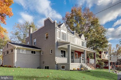 33 46th St NE, Washington, DC 20019 - photo 2