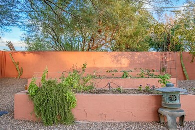 6623 N 19th Street Phoenix AZ 85016 X-5
