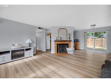 4591 Juliana Loop SE, Salem, OR 97317 - photo 3