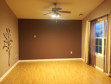 12 Bridgepointe Dr unit 212, South Amboy, NJ 08879 - photo 5