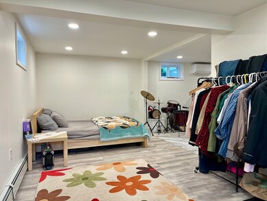 10 Wright St unit B, Arlington, MA 02474 - photo 4