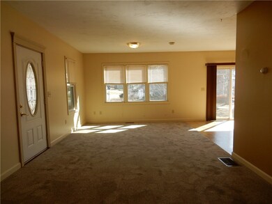 25 Hewett St, Warwick, RI 02889 - photo 4