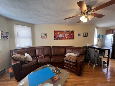 217 Holland St unit 1B, Somerville, MA 02144 - photo 4