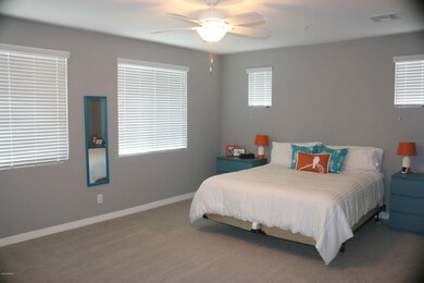 Home_8