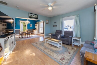 41 N Lebanon St, Jamestown, IN 46147 - photo 4