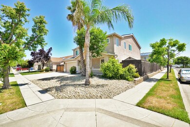 3644 N Laverne Ave Fresno 03 Front 3 Sma