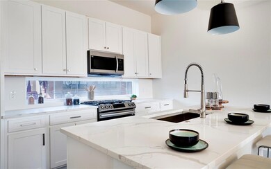 4640 Munger Ave unit B1, Dallas, TX 75204 - photo 7