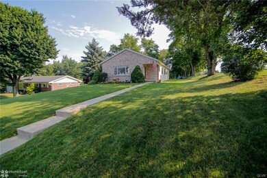 617 E Main St, Macungie, PA 18062 - photo 2