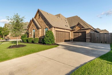 9116 Belshire Dr, North Richland Hills, TX 76182 - photo 2