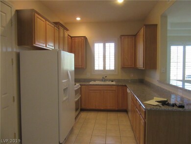 Granite counter tops.