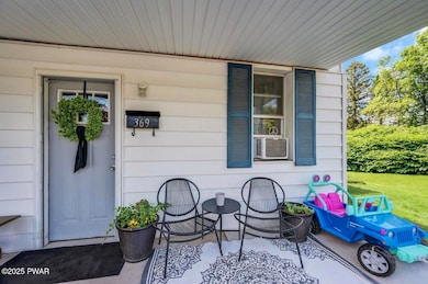 369 Upper Powderly St, Carbondale, PA 18407 - photo 6