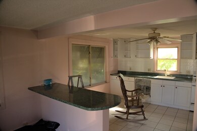 29 Jenny Lind St, Taunton, MA 02780 - photo 6