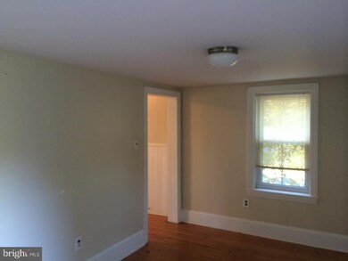 676 Clayton Rd, Williamstown, NJ 08094 - photo 5