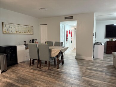 10905 W Clairmont Cir, Tamarac, FL 33321 - photo 7