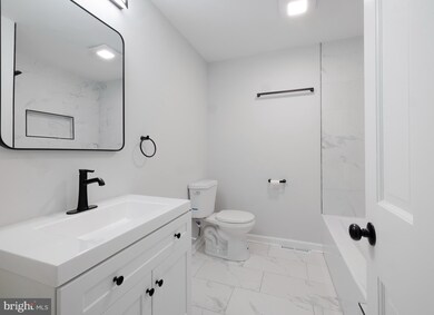 132 S Columbia St, Woodbury, NJ 08096 - photo 5