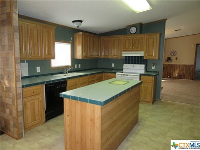 5527 Kinne Rd, Temple, TX 76502 - photo 5