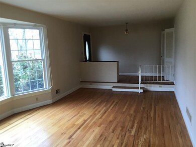 111 Ivy Dr, Simpsonville, SC 29680 - photo 4