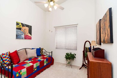 521 S Catalina St AZ-7