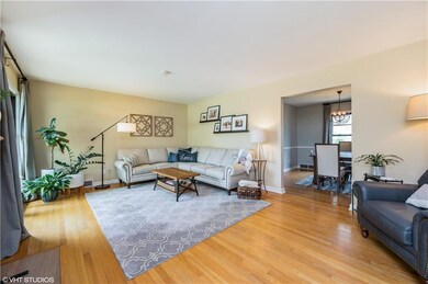 7109 Colby Ave, Windsor Heights, IA 50324 - photo 4