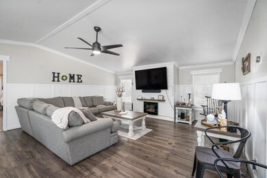 MEGHANNPADGETT_1082LukeBridgeRd-10