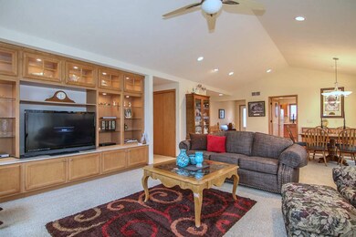 650 Heidi Way, Oregon, WI 53575 - photo 4