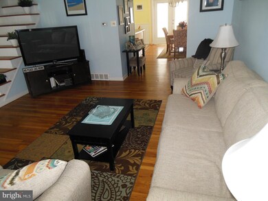 2868 Tolbut St, Philadelphia, PA 19136 - photo 6