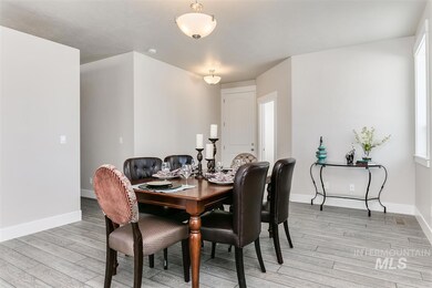 9482 S MacAdan Way, Kuna, ID 83634 - photo 5