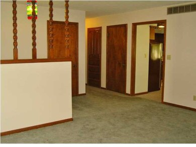 Entry can lead to the LR, Main Fl. Family Rm or th