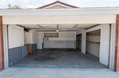 13887 Deauville Dr, Victorville, CA 92395 - photo 3