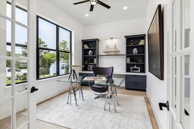 Imagine working from home here! This bright and ai