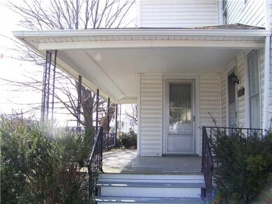 Exterior Front Great front porch to view the comin