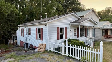 808 James St, Flatwoods, KY 41139 - photo 2