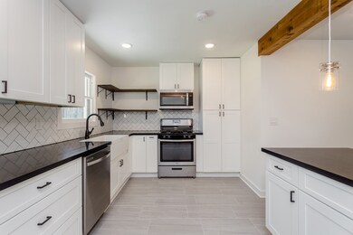 4806 Viking Dr, Houston, TX 77092 - photo 4