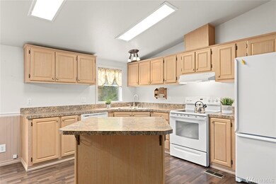 9015 Lakewood Rd, Stanwood, WA 98292 - photo 7