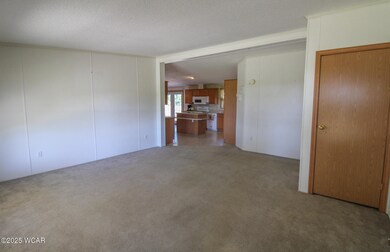 primary bedroom entry