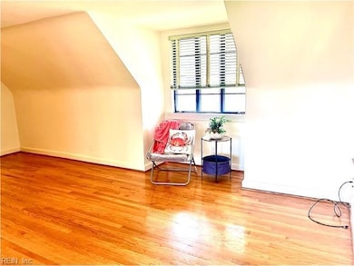 4010 Holly Ave unit 2, Norfolk, VA 23504 - photo 7